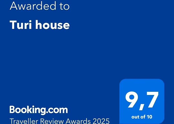 Turi House דירה